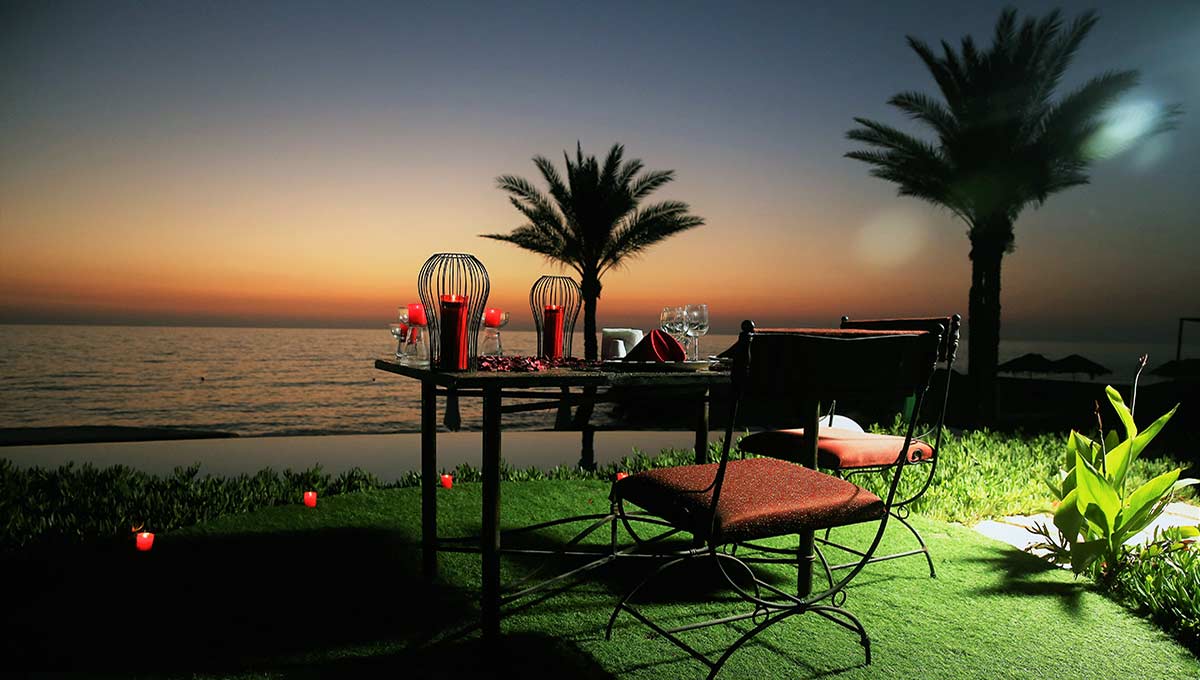 Romantic Dinner at Janna Sur Mer 1